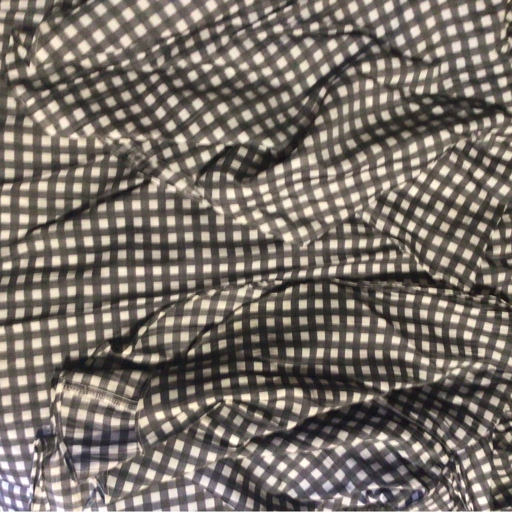 Express Black and White Checkered Blouse - Picture 3 of 5